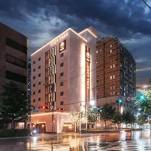 Cozy Tree Seomyeon Hotel